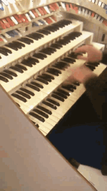 Organ Piano GIF - Organ Piano Music GIFs