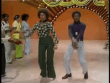 Dance Soul Train GIF - Dance Soul Train Dance Moves GIFs