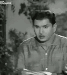 anr shock surprise gif manchi manasulu movie