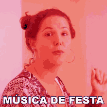 Musica De Festa Nina Marcucci GIF - Musica De Festa Nina Marcucci Menos1lixo GIFs