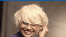 Blond Smile GIF - Blond Smile Pose GIFs