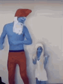 Dancing Elf GIF - Dancing Elf Smurf Dancing GIFs