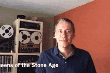 Pinnemans Queens Of The Stone Age GIF - Pinnemans Queens Of The Stone Age Waving GIFs