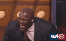Shaquille O Neal Athlete GIF - Shaquille O Neal Athlete Laughing Hysterically GIFs