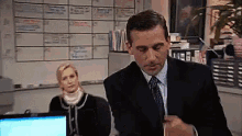 Michael Scott: Hab Dich Lieb! GIF - Michael Scott Oscar Martinez The Office GIFs