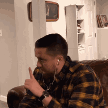Chatterbox Big Will GIF - Chatterbox Big Will The Final Countdown GIFs