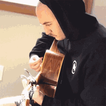 Strumming Guitar Koyo GIF - Strumming Guitar Koyo Call It Off Song GIFs