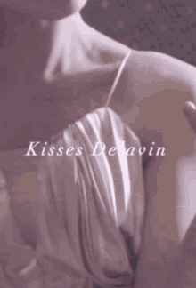 Kirsten Delavin Kisses Delavin GIF - Kirsten Delavin Kisses Delavin Pose GIFs