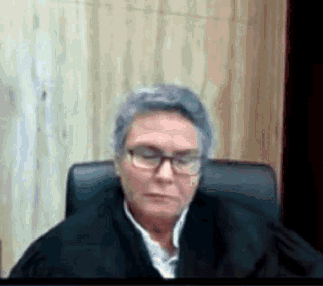 Judge Manning GIF Judge Manning Alex Discover & Share GIFs