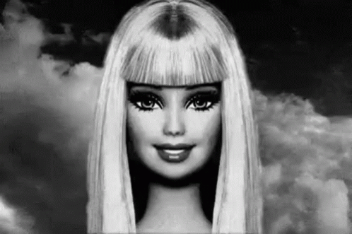 ATLASVISION 52: KWEENS - GALAS Barbie-creepy