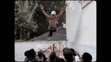 Jumping Crowd GIF - Jumping Crowd Crowd Surfing GIFs