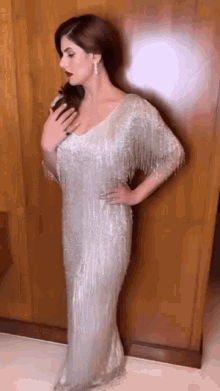 Zareen Khan Keert GIF - Zareen Khan Keert Dress GIFs