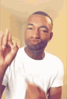 Shawn Comedy Sign Language GIF - Shawn Comedy Sign Language Two Fingers GIFs