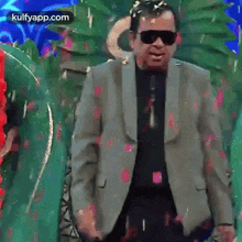 Lets Welcome The Legend.Gif GIF - Lets Welcome The Legend Alitho Saradaga Brahmanandam GIFs
