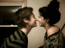 Couple Kiss GIF - Couple Kiss Eskimo GIFs
