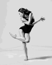 Arte Dancing GIF - Arte Dancing Ballet GIFs
