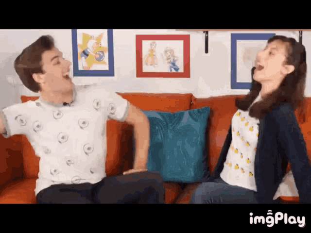 Matpat Thumbs Up GIF - Matpat Thumbs Up Stephanie - Discover & Share GIFs