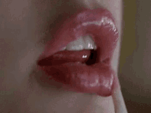 lips lipgloss