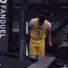 Lakers Anthony Davis GIF - Lakers Anthony Davis Point GIFs