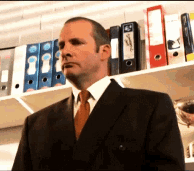 Chris Barrie Bean Dwarf Gif Chris Barrie Bean Dwarf When Evil Calls