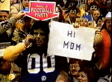 Cfl Hi Mom GIF - Cfl Hi Mom Canadian Football GIFs