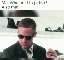 Judge Ryan Gosling GIF - Judge Ryan Gosling Who Am I To Judge GIFs