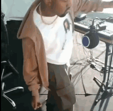 Kanye Dance GIF - Kanye Dance Kurrco GIFs