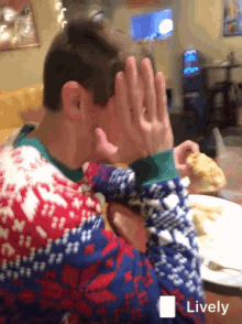 Shy Eating GIF - Shy Eating Dont Look At Me GIFs
