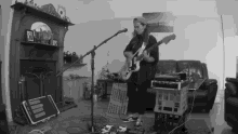 practicing playing guitar guitarist recording tash sultana practicing playing guitar guitarist recording tash sultana