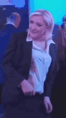 Marine Le Pen Dance GIF - Marine Le Pen Dance Party GIFs