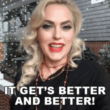 It Gets Better And Better Elaine Hendrix GIF - It Gets Better And Better Elaine Hendrix Cameo GIFs