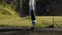 Walking Justin Bieber GIF - Walking Justin Bieber Ill Show You GIFs
