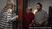 Frank Reynolds And Charlie Day Hump Dancing - It'S Always Sunny In Philadelphia GIF - Its Always Sunny In Philadelphia Frank Reynolds Danny Devito GIFs