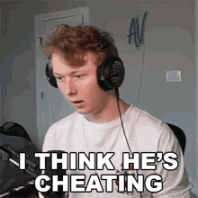 I Think Hes Cheating Avfn GIF - I Think Hes Cheating Avfn He Seems To Be Cheating GIFs