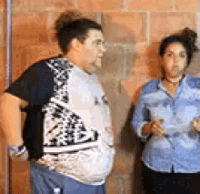 sexy quecalor calor gominho tirandoaroupa