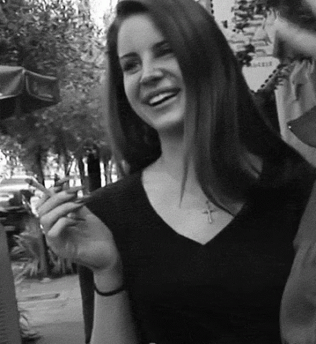 lana del rey sexy gifs lana del rey sexy gifs