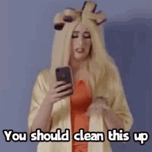 Kat Dudley Clean This Up GIF - Kat Dudley Clean This Up Clean It Up GIFs