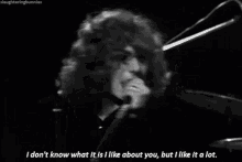 Led Zeppelin Crush GIF - Led Zeppelin Crush But I Like It A Lot GIFs
