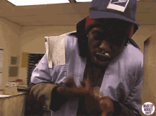 Chappelle Tyrone GIF - Chappelle Tyrone Toothbrush GIFs