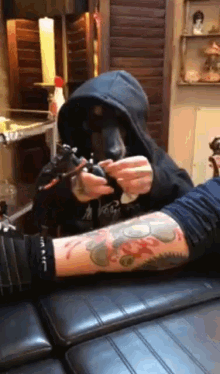 Tattoo Dog Tattoo GIF - Tattoo Dog Tattoo GIFs