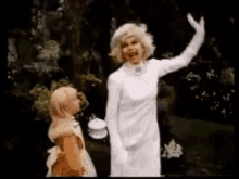 Carol Channing Alice In Wonderland Musical GIF - Carol Channing Alice In Wonderland Musical GIFs