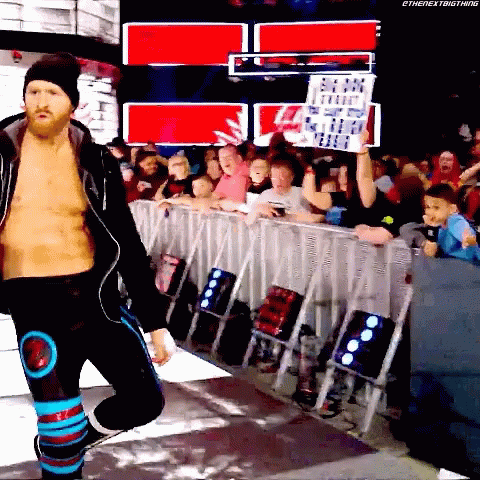 WWE RAW 309 desde LONDRES, INGLATERRA  Sami-zayn-entrance