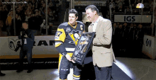 Pittsburgh Penguins Sidney Crosby GIF - Pittsburgh Penguins Sidney Crosby Mario Lemieux GIFs