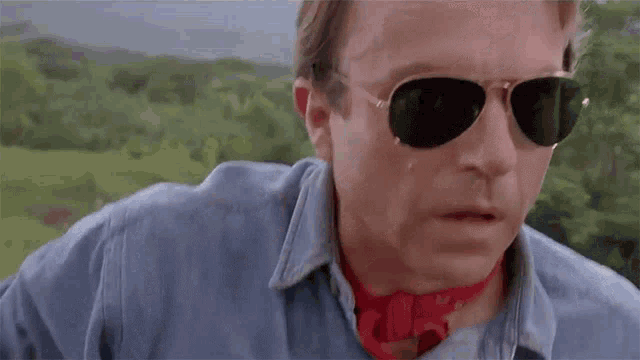 tenor.gif