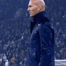 See Me Fall Manchester United Zidane GIF - See Me Fall Manchester United Zidane GIFs