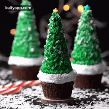 Tree Cake.Gif GIF - Tree Cake Christmas Trending GIFs