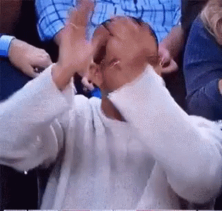 Impressionante Drake Batendopalma GIF - Impressive Drake Clapping GIFs