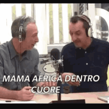 Mama Deejay Chiama Italia GIF - Mama Deejay Chiama Italia Radio Deejay GIFs