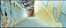 padikkadhavan vivek assault arumugam run stairs