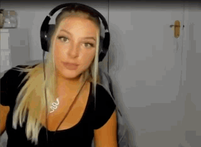 Toxique Gif Toxique Discover Share Gifs